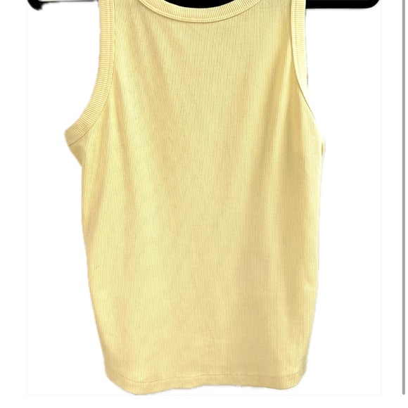 3/$12! Yellow SO ribbed spring and summer large tank top. - Picture 2 of 4